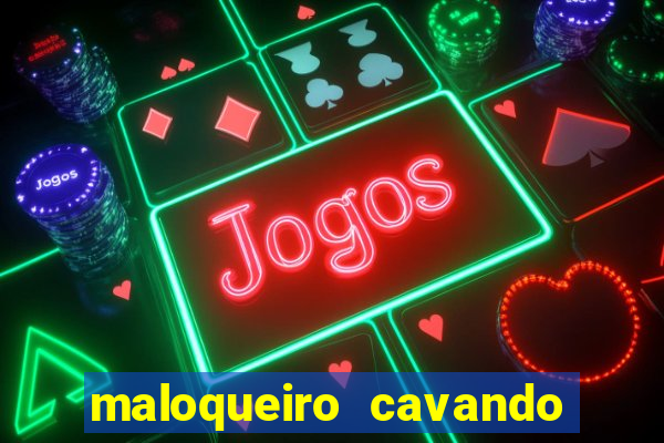 maloqueiro cavando a cova